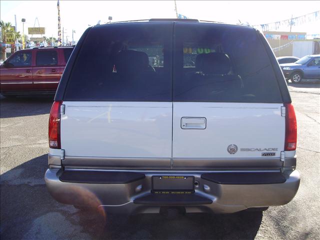 Cadillac Escalade 2000 photo 4