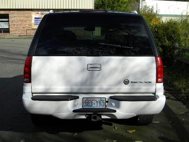 Cadillac Escalade 2000 photo 3