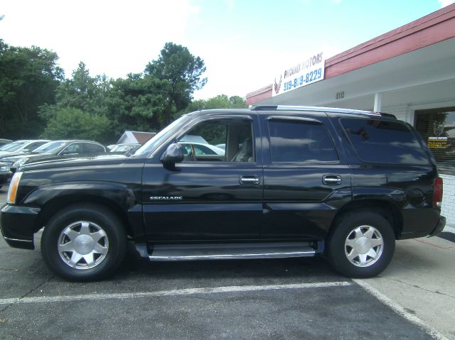 Cadillac Escalade 2002 photo 1