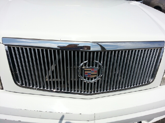 Cadillac Escalade 2002 photo 2