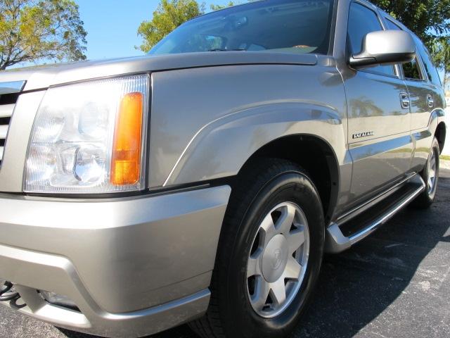 Cadillac Escalade 2002 photo 3