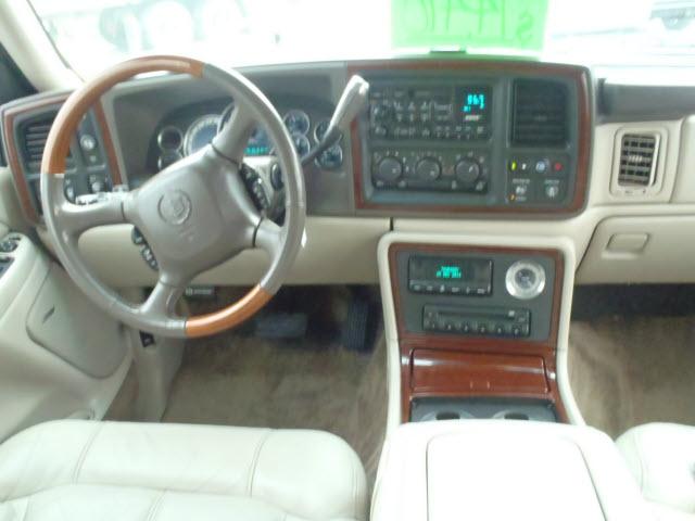 Cadillac Escalade 2002 photo 3