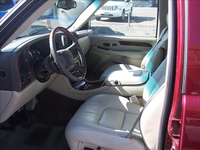 Cadillac Escalade 2002 photo 1