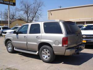 Cadillac Escalade 2002 photo 2