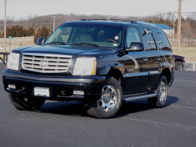 Cadillac Escalade Base Unspecified