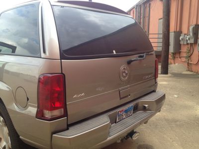 Cadillac Escalade 2002 photo 2