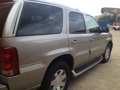 Cadillac Escalade 2002 photo 22