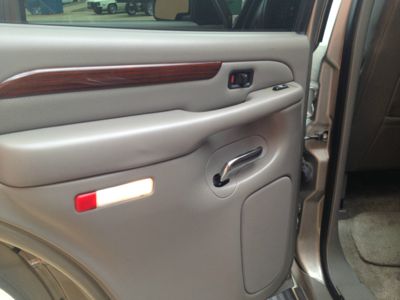 Cadillac Escalade 2002 photo 27