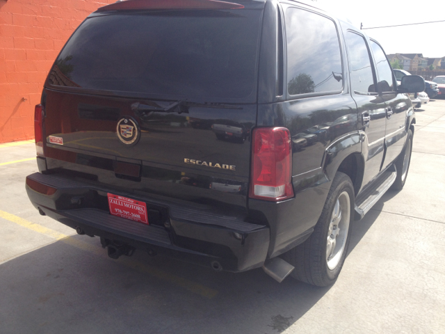 Cadillac Escalade 2002 photo 2