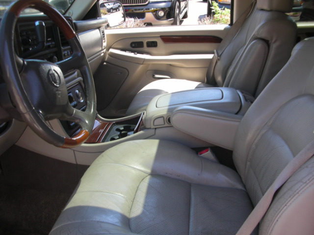 Cadillac Escalade 2002 photo 3