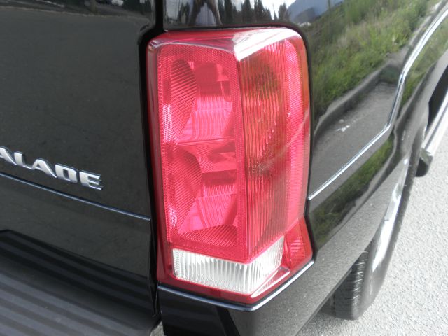 Cadillac Escalade 2002 photo 3