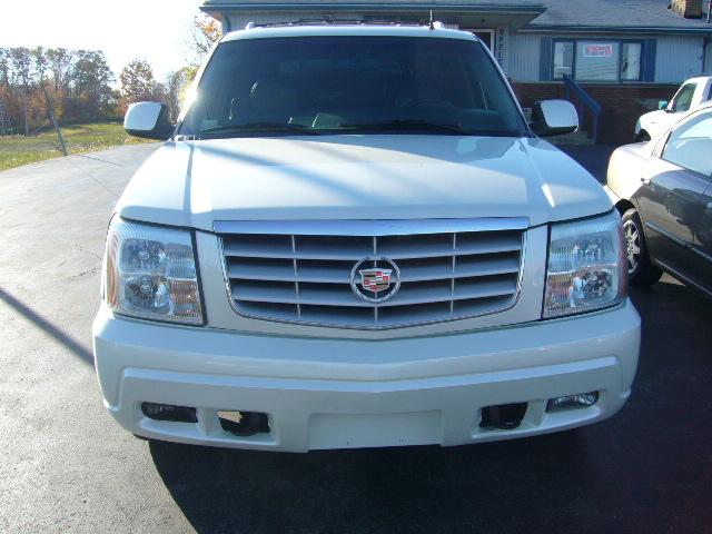 Cadillac Escalade 2002 photo 1