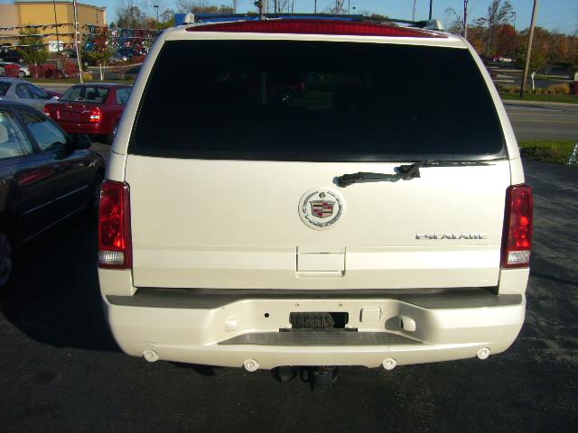 Cadillac Escalade 2002 photo 3