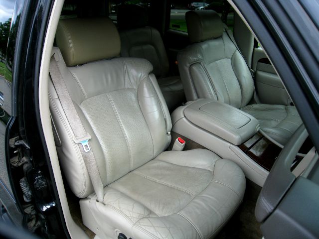 Cadillac Escalade 2002 photo 22