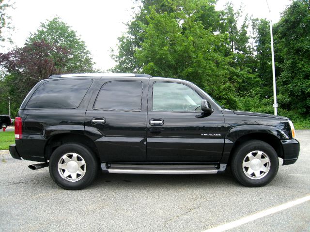 Cadillac Escalade 2002 photo 29