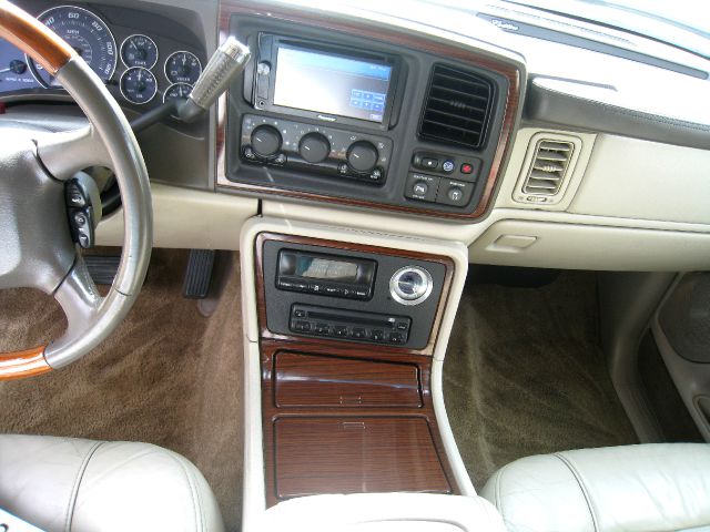 Cadillac Escalade 2002 photo 4