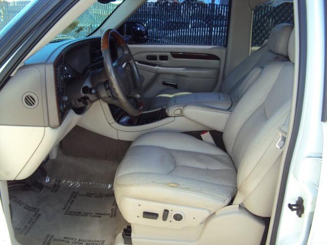 Cadillac Escalade 2002 photo 5