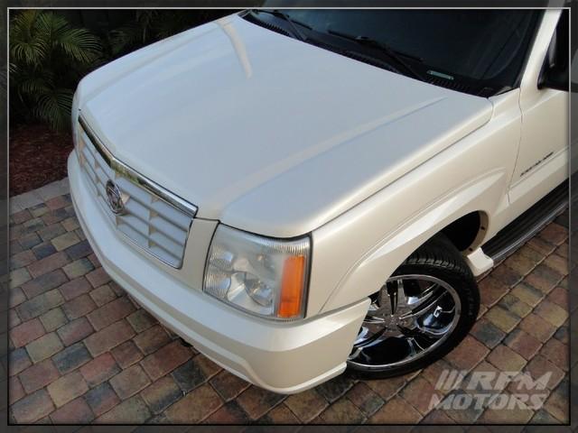 Cadillac Escalade 2002 photo 3