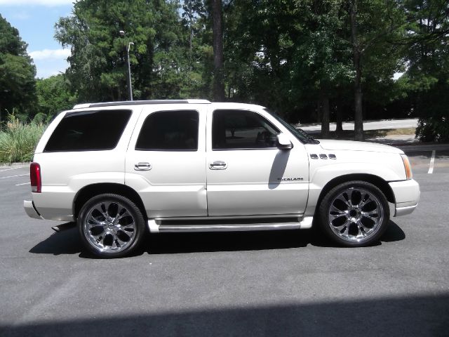 Cadillac Escalade 2003 photo 3