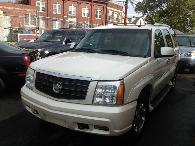 Cadillac Escalade EX - DUAL Power Doors SUV