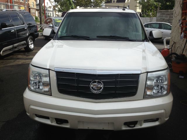 Cadillac Escalade 2003 photo 1