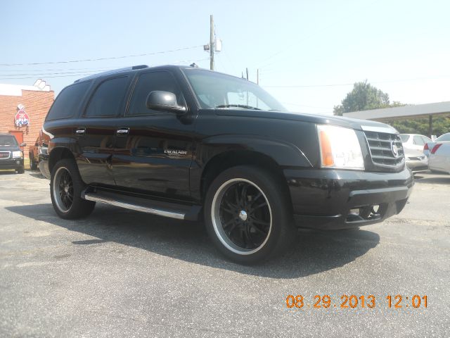 Cadillac Escalade 2003 photo 2