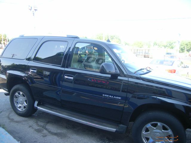 Cadillac Escalade 2003 photo 1