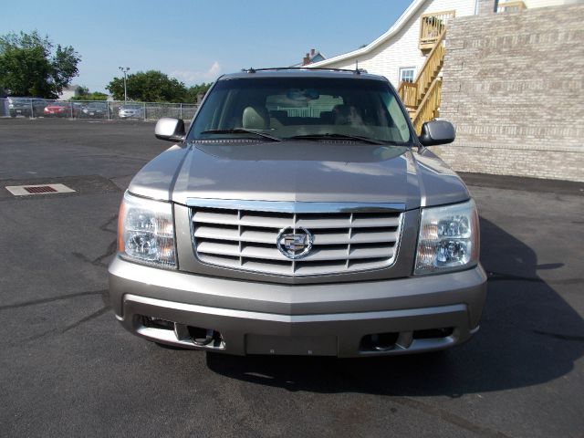 Cadillac Escalade 2003 photo 2