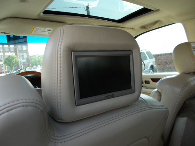 Cadillac Escalade 2003 photo 23