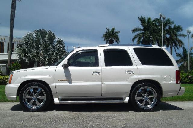 Cadillac Escalade 2003 photo 3