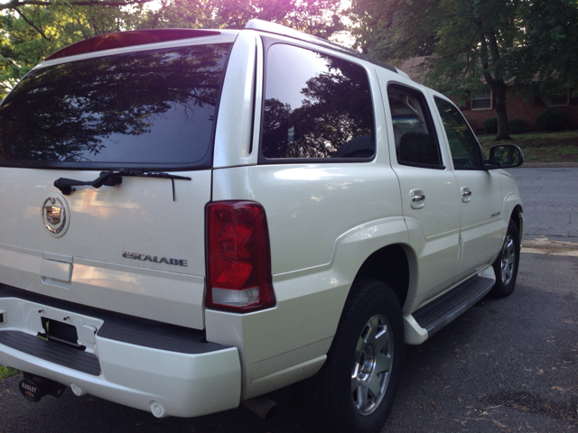 Cadillac Escalade 2003 photo 6