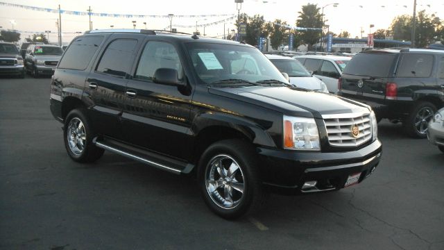 Cadillac Escalade 2003 photo 2