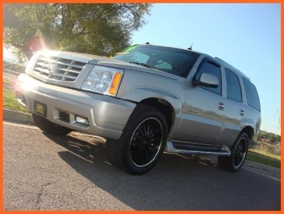 Cadillac Escalade 2004 photo 2