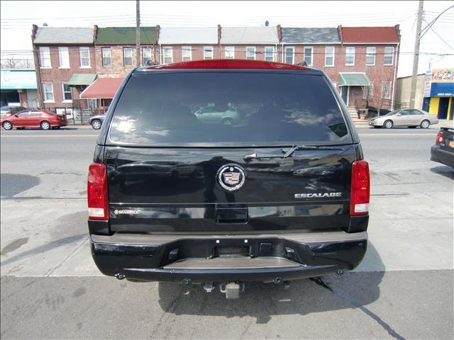 Cadillac Escalade 2004 photo 1