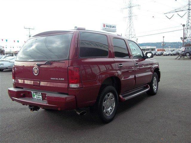 Cadillac Escalade 2004 photo 1