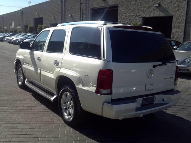 Cadillac Escalade 2004 photo 4