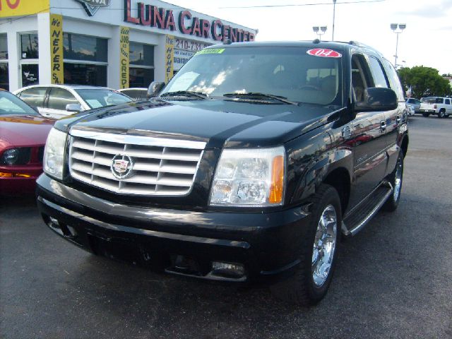 Cadillac Escalade 2004 photo 3