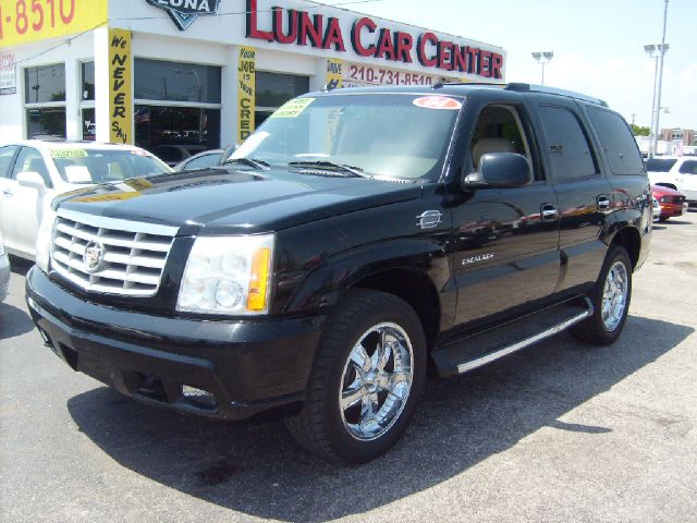 Cadillac Escalade 2004 photo 1