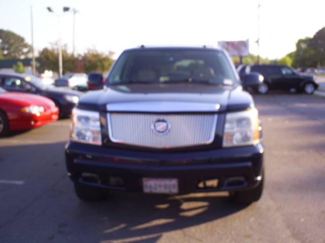 Cadillac Escalade 2004 photo 1