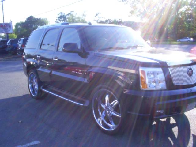 Cadillac Escalade 2004 photo 2