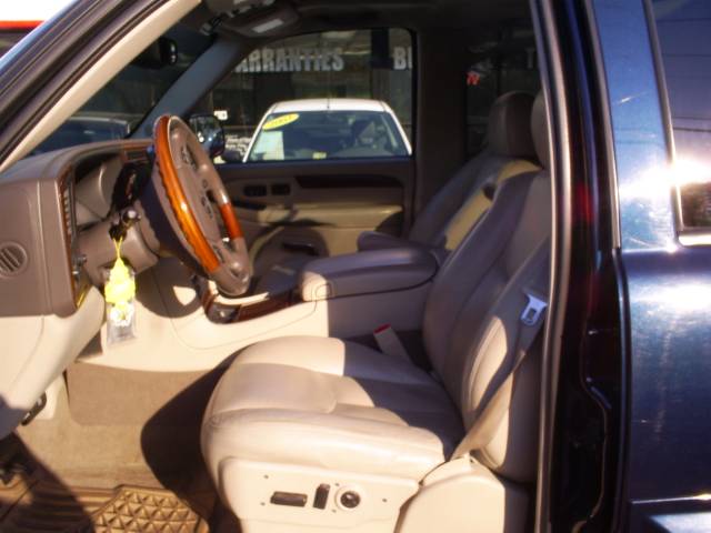 Cadillac Escalade 2004 photo 4