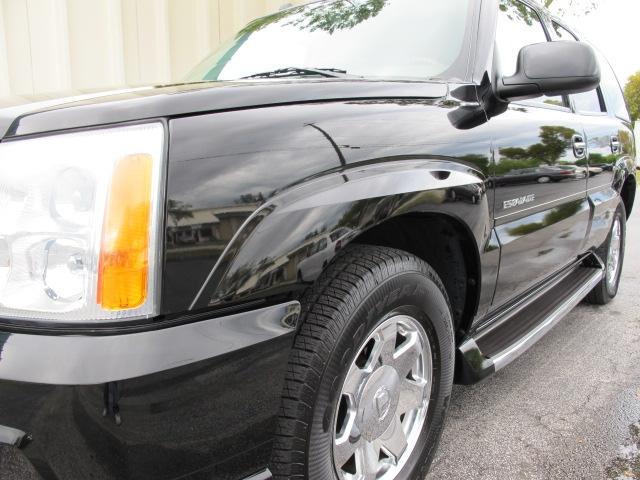 Cadillac Escalade 2004 photo 4