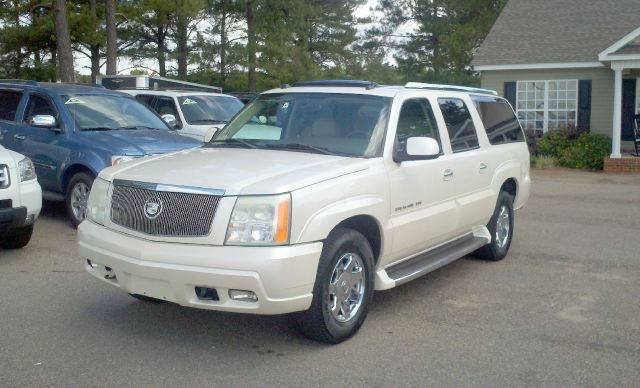 Cadillac Escalade 2004 photo 14