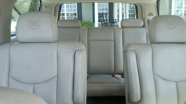 Cadillac Escalade 2004 photo 4