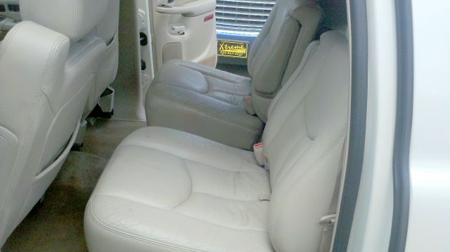 Cadillac Escalade 2004 photo 8