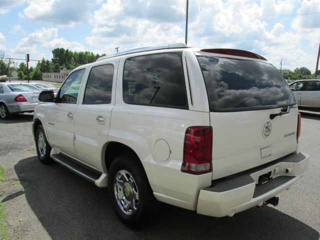 Cadillac Escalade 2004 photo 1