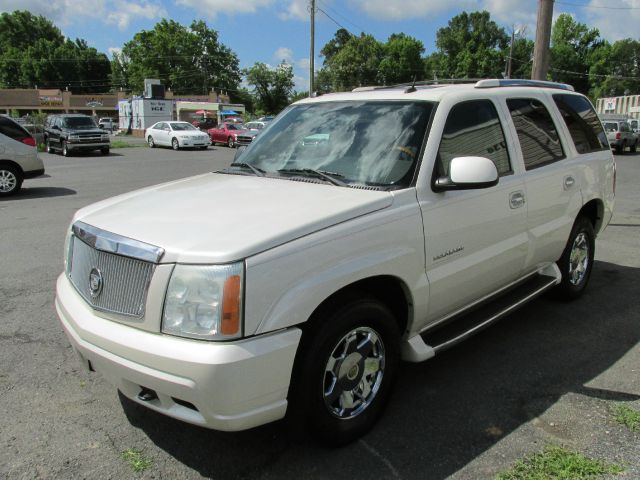 Cadillac Escalade 2004 photo 3