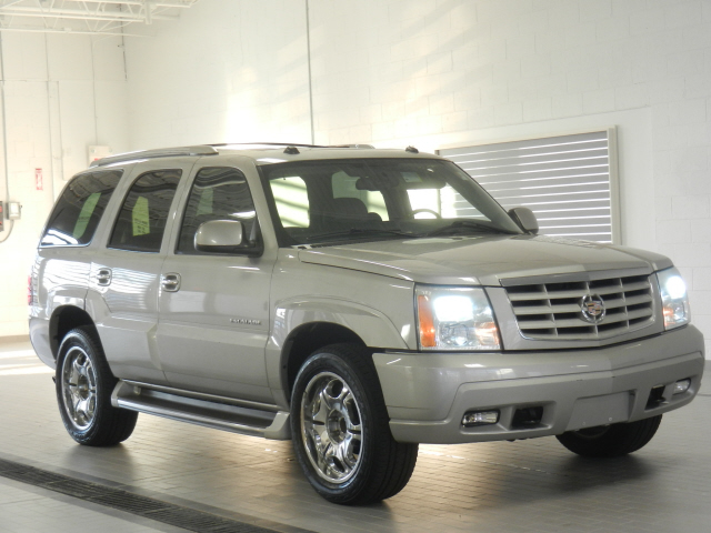 Cadillac Escalade Base Unspecified