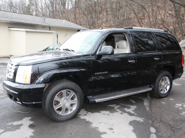 Cadillac Escalade 2004 photo 2