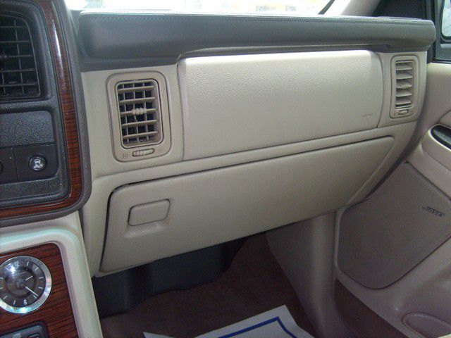 Cadillac Escalade 2004 photo 24